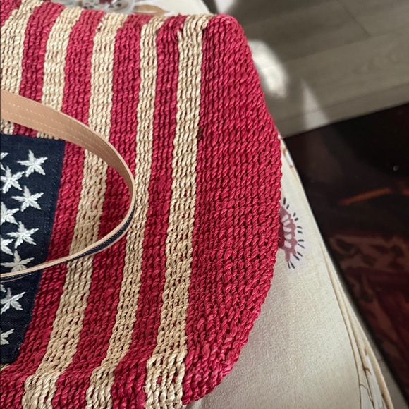 Amanda Smith Red and Tan Striped Tote - Picture 16 of 16